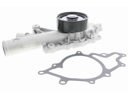 Water pump suitable for Mercedes W220