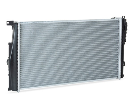 Engine radiator 600 x 348 x 18 mm
