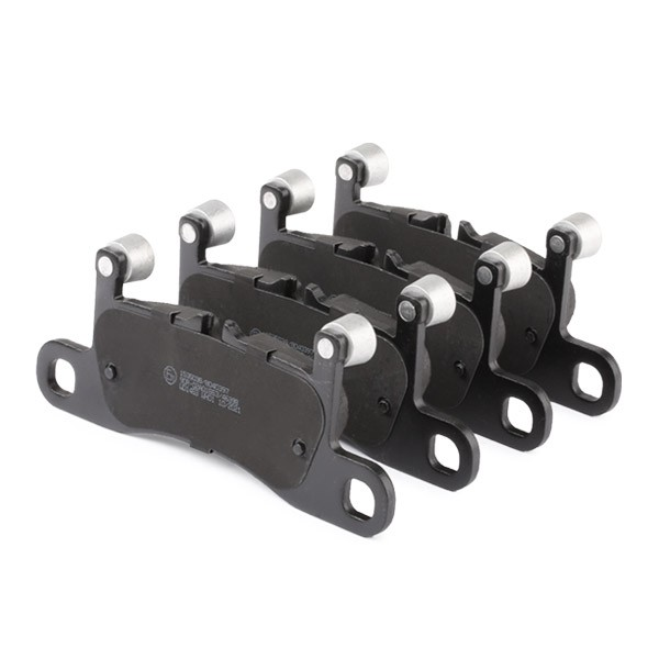 Brake pad set Rear Axle